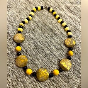 Vintage women’s necklace